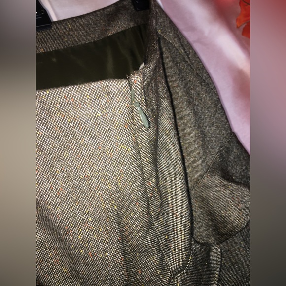 Talbots Petites | Women’s Green Ruffle Pattern Wool Skirt - Picture 5 of 11